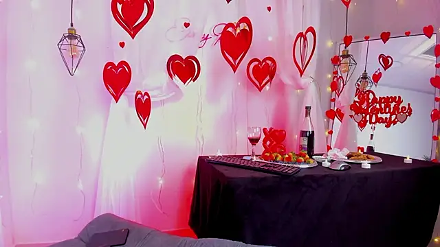 Chat XXX en directo de eimi_rosse18