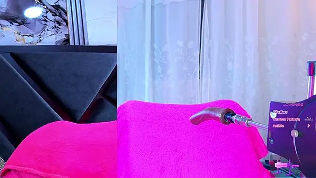 NathaxaLeans Webcam Show