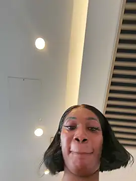 ___Nessa – Naživo XXX chat