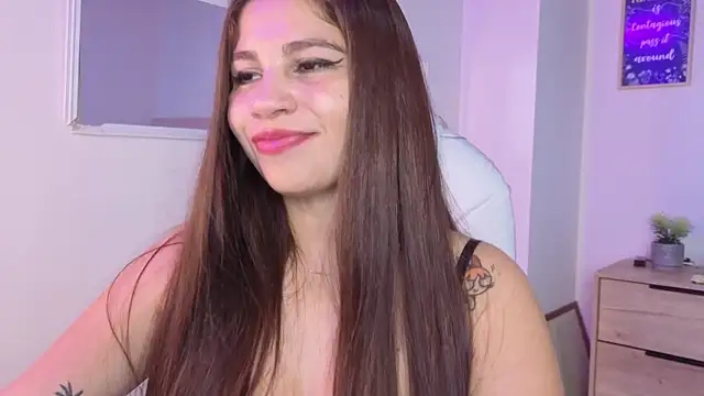 bluee_hazell live XXX chat