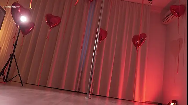 Faster_maci Chat XXX in diretta