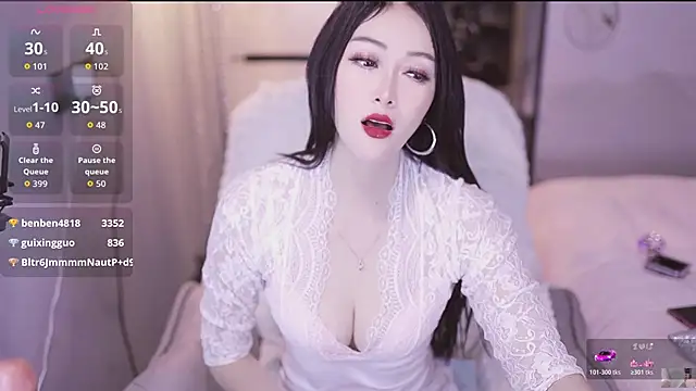 Oliviari- 现场XXX聊天