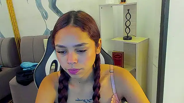 CarolineFyre Live XXX-Chat