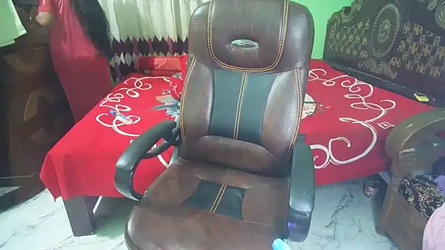 Czat XXX na żywo – BengaliQueenStar