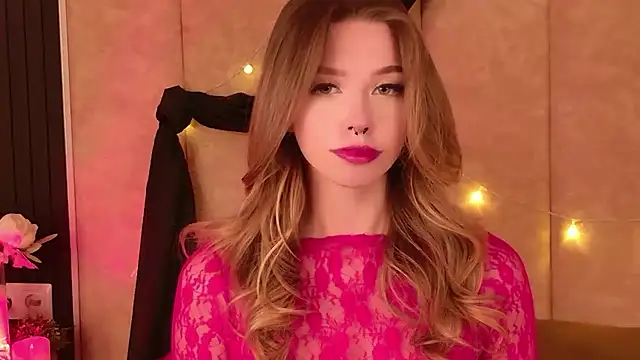 Sierra_Fane Adlı Modelin Canlı XXX Sohbeti