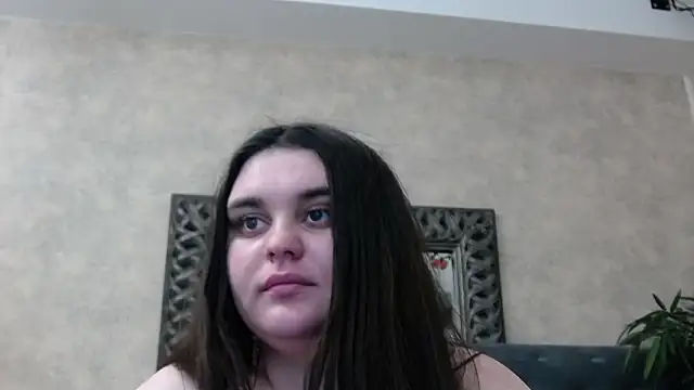 Czat XXX na żywo – SaraElise