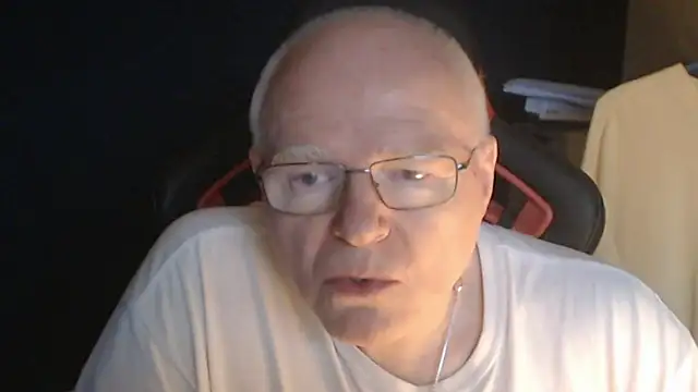 lonely_peter webkamerás műsora