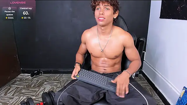 LiamVibes212 Show Webcam