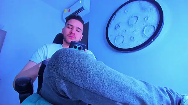 Онлайн чат XXX mike_257