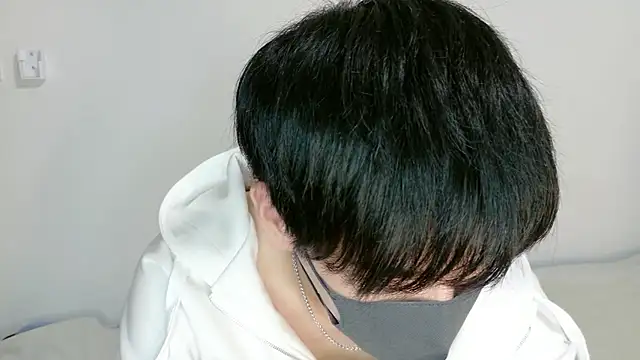 itsme_LEON Live XXX Chat