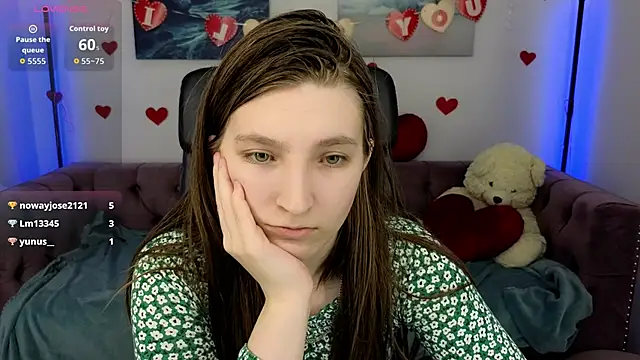 Mia_Myles 现场XXX聊天