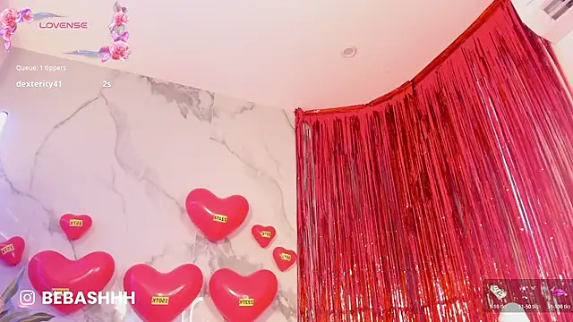 Fyre_divine Adlı Modelin Canlı XXX Sohbeti