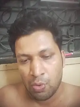 Živý XXX chat Pravin_paid_boy10