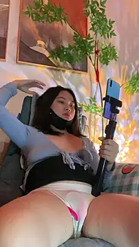 แชท XXX สดของ zhizhinaigai