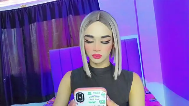 Show de webcam de HANNAH_BACKERS