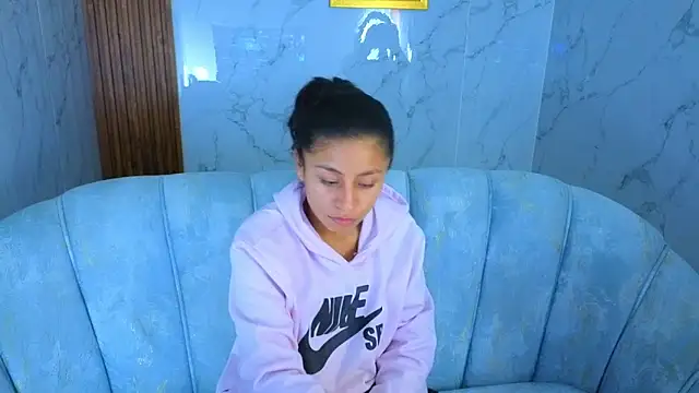 แชท XXX สดของ serabella_s