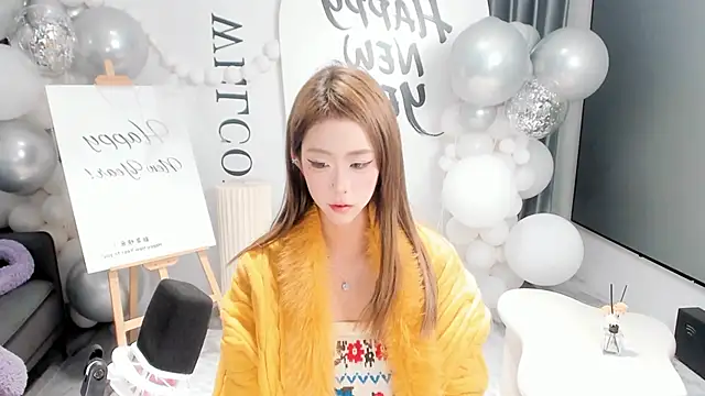 XXX chat uživo modela hotgirl0111