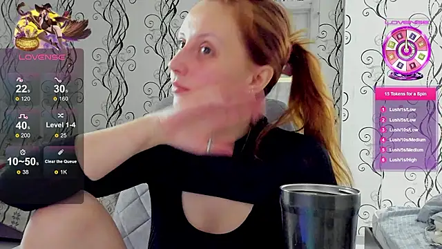 MadelinaJackson 即時 XXX 聊天