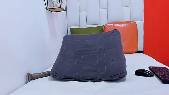 Demi_hot69 – Live XXX-chat