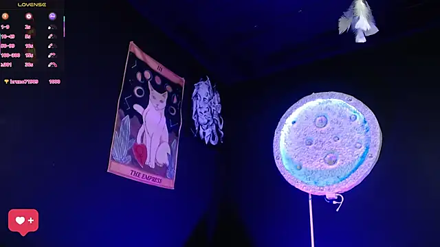 girl_intense444のライブXXXチャット