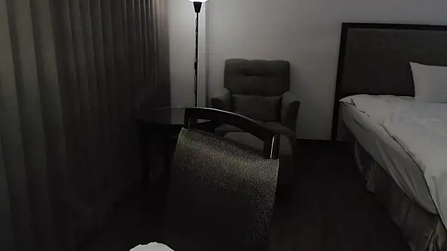 TBgril 即時 XXX 聊天