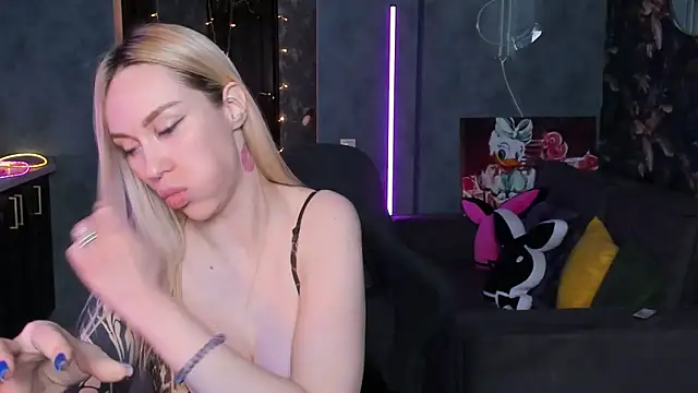 Blckmirrorrn Live XXX chat