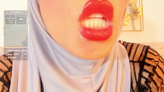 XXX chat uživo modela hanajameela