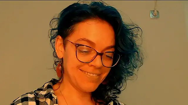 Ju-Hot Adlı Modelin Canlı XXX Sohbeti