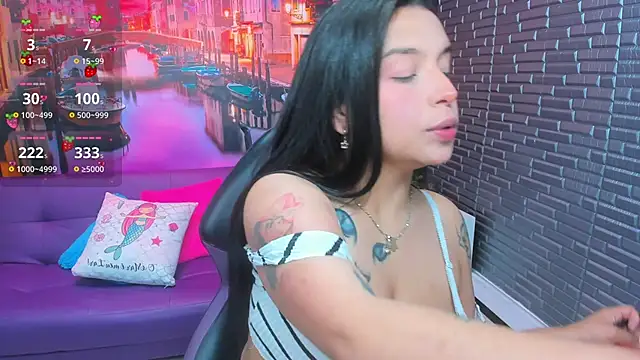 Czat XXX na żywo – Small_naughty_