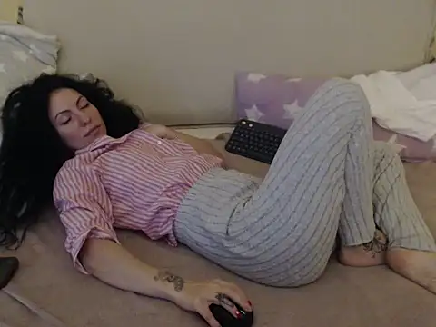 Emmatoo 现场XXX聊天