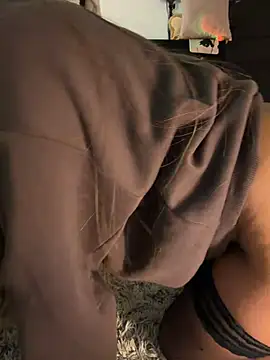 aly_golden_のライブXXXチャット