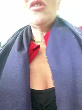 TheSweetestFknSlut live XXX chat