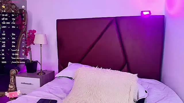 XXX chat uživo modela Lexi_Howard_