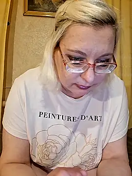 VikaKing 现场XXX聊天