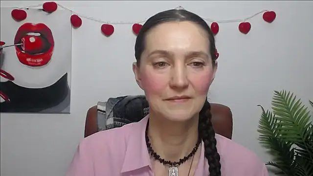 TayaFinch – Live XXX-chat