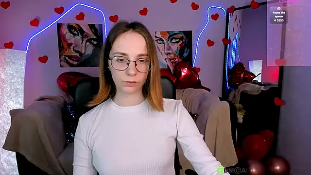 Онлайн чат XXX evalora_vei