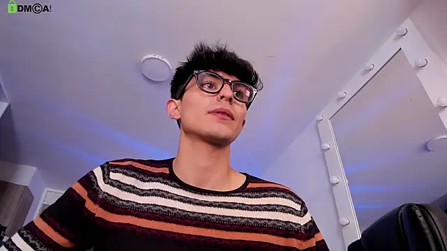 Онлайн чат XXX Mikeyvioleta_