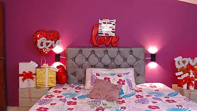 Онлайн чат XXX LittleAshleey