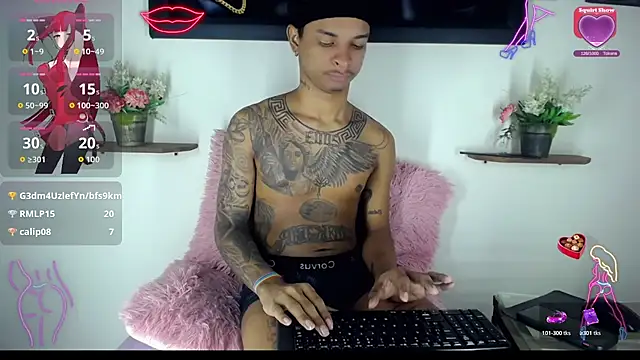 Show modela Tatoo_Noah na web-kameri