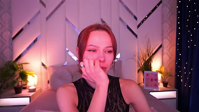 ShyySiren Chat XXX live