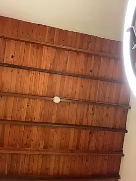 Alison_Ivanova élő XXX-chatje