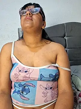 Czat XXX na żywo – ZaidaWet