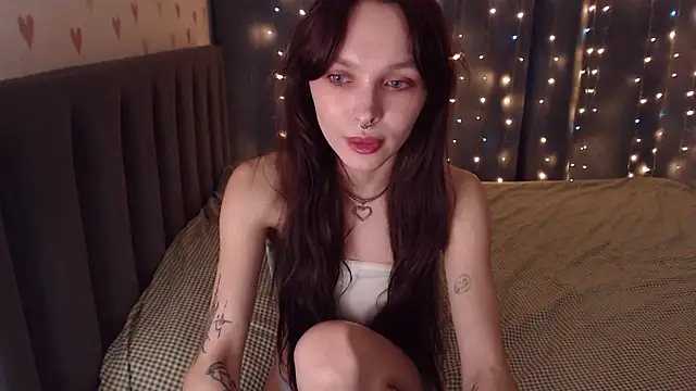 Chat XXX en directo de ChloeSunny