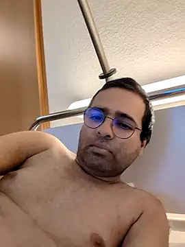 Prince-Daddycool Chat XXX live