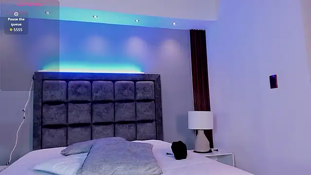 Chat +18 de AidaJones ao vivo