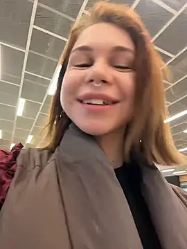 RosieSecret Adlı Modelin Canlı XXX Sohbeti