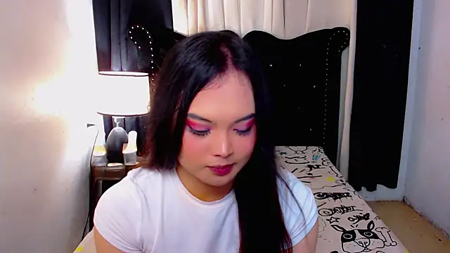 MajesticTransPinayDiva Show Webcam