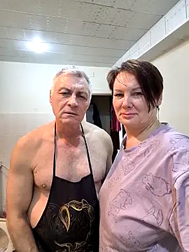 _lady_red_ Adlı Modelin Canlı XXX Sohbeti