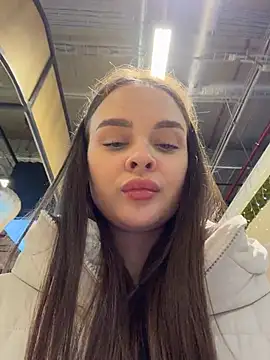 KristiRich: онлайн-секс-чат