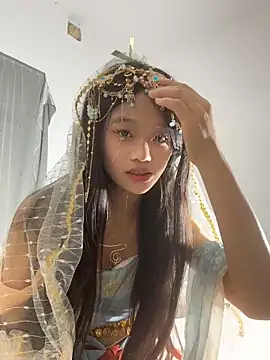 srr6677 Live XXX-chat